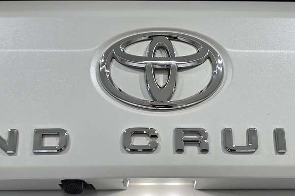 2023 Toyota Landcruiser Sahara ZX FJA300R