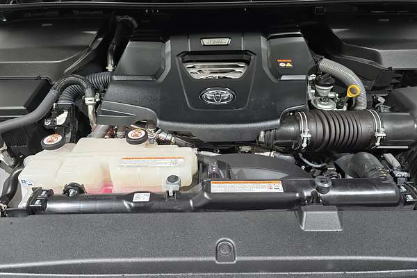 2023 Toyota Landcruiser Sahara ZX FJA300R