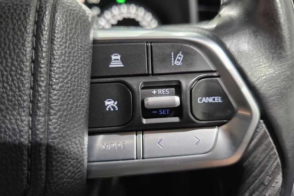 2023 Toyota Landcruiser Sahara ZX FJA300R