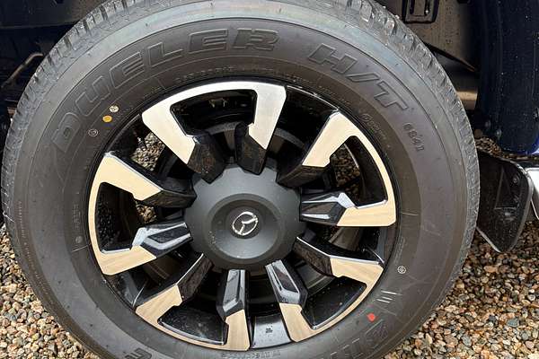 2025 Mazda BT-50