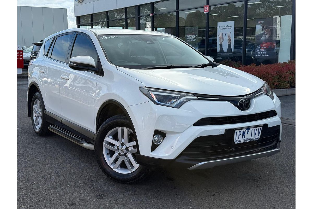 2017 Toyota RAV4 GX ASA44R