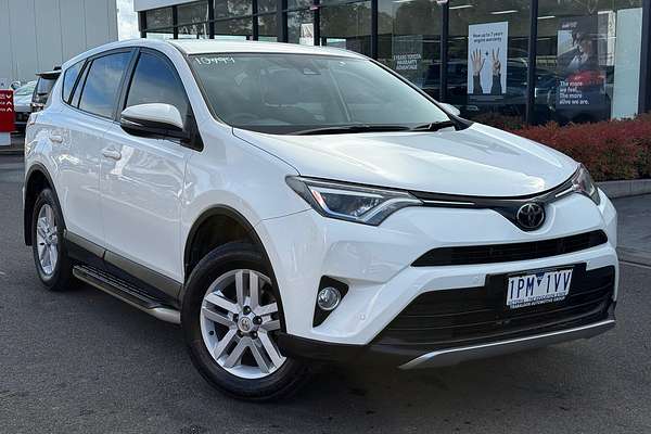 2017 Toyota RAV4 GX ASA44R