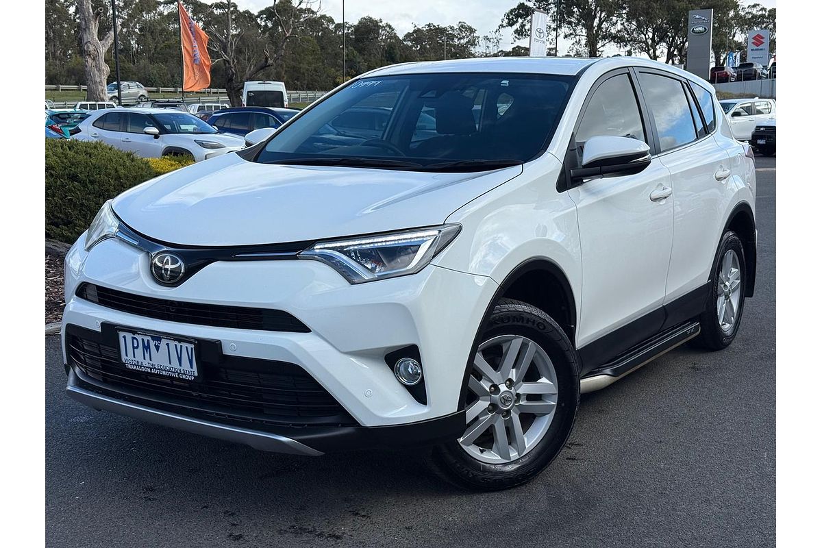 2017 Toyota RAV4 GX ASA44R