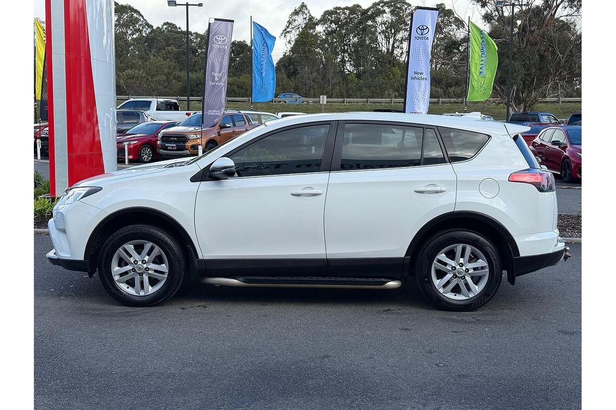 2017 Toyota RAV4 GX ASA44R