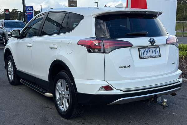 2017 Toyota RAV4 GX ASA44R