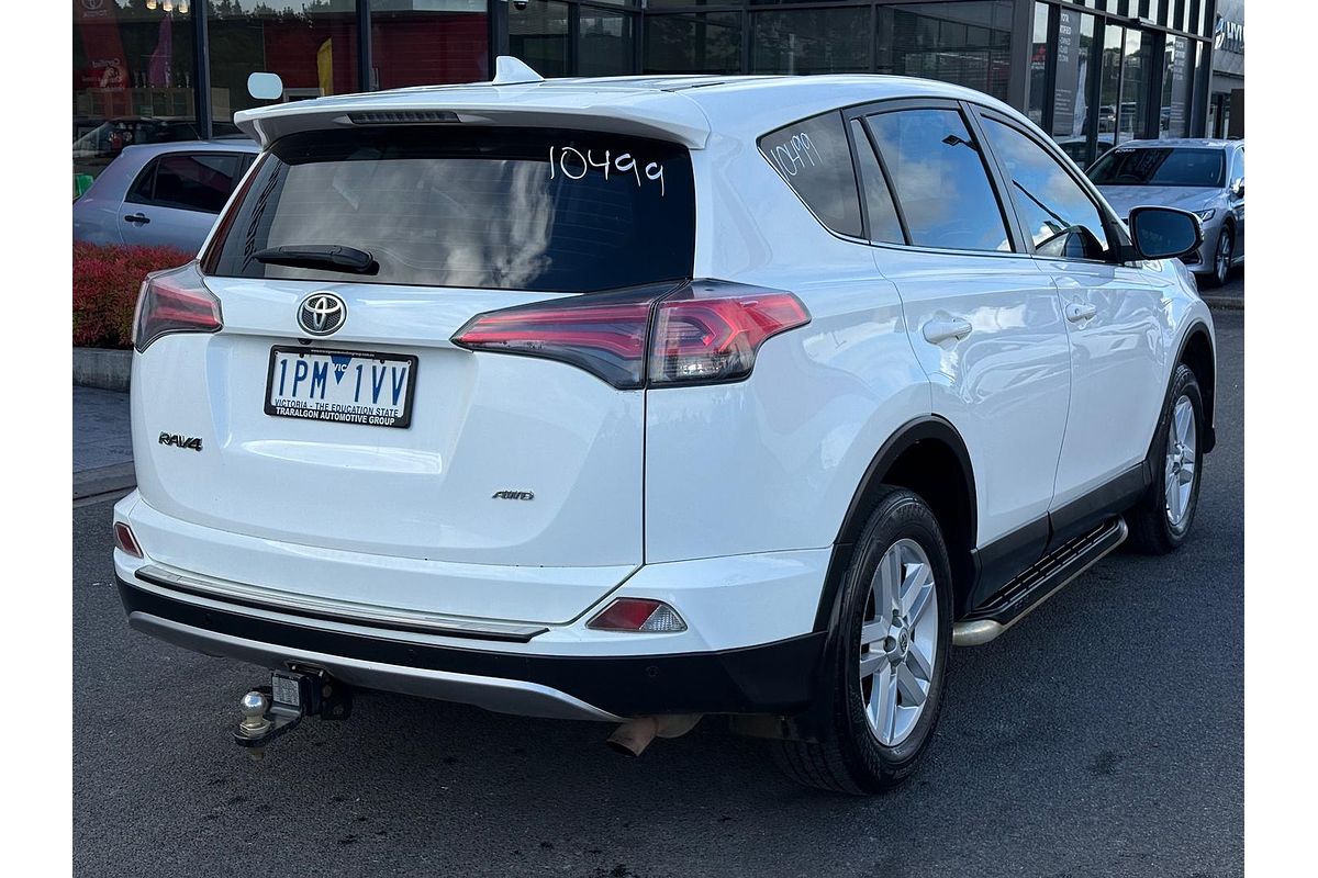 2017 Toyota RAV4 GX ASA44R