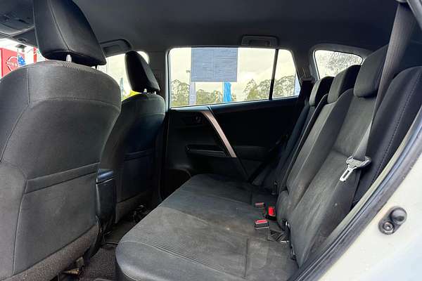 2017 Toyota RAV4 GX ASA44R
