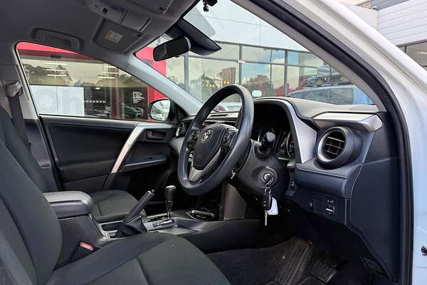 2017 Toyota RAV4 GX ASA44R