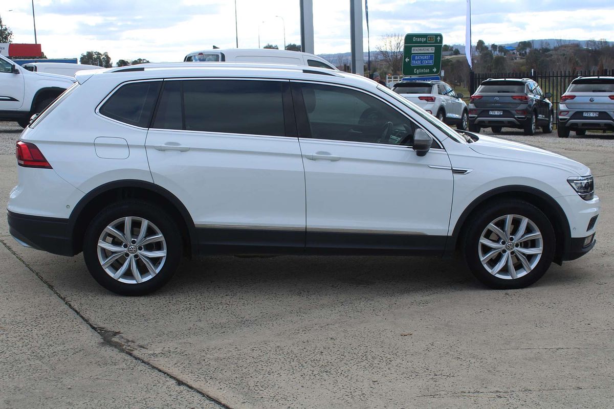 2020 Volkswagen Tiguan 110TSI Comfortline Allspace 5N