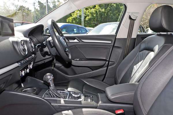 2014 Audi A3 Attraction 8V