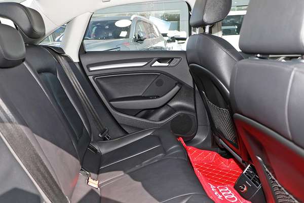 2014 Audi A3 Attraction 8V