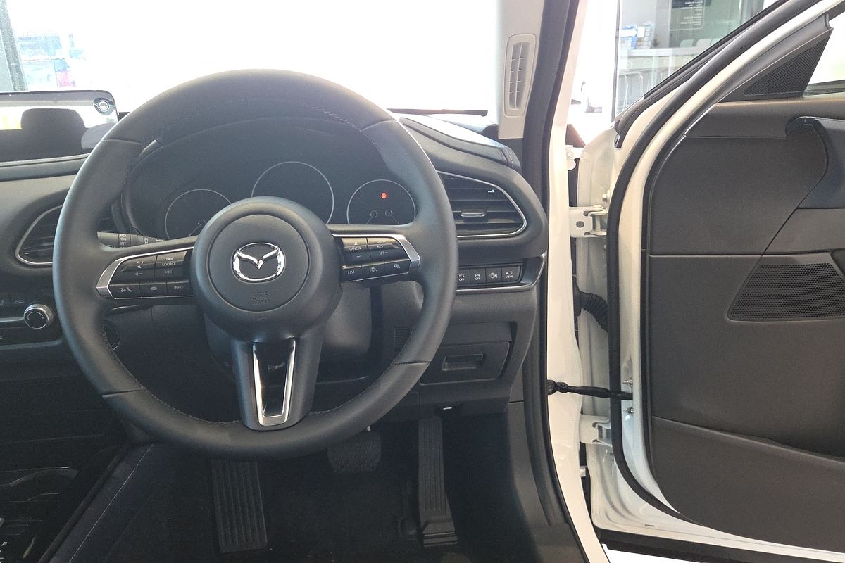 2025 Mazda CX-30 G20 Pure DM Series