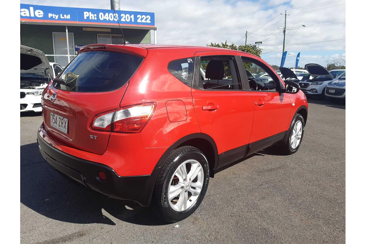 2013 Nissan Dualis ST J10 Series 4