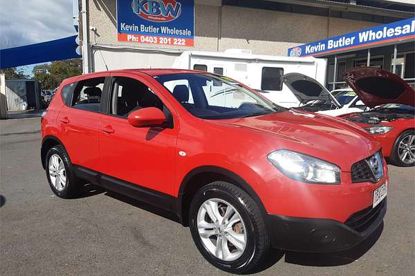 2013 Nissan Dualis ST J10 Series 4