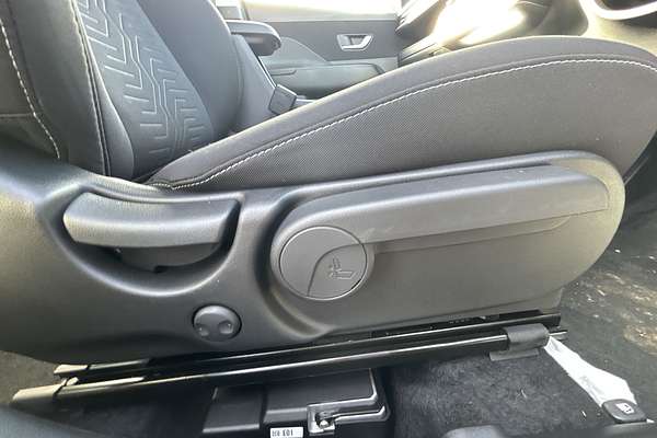 2025 Hyundai Kona Hybrid SX2.V2