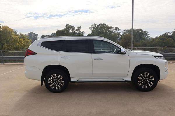 2021 Mitsubishi Pajero Sport GLS QF