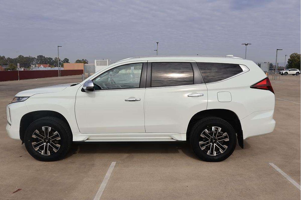 2021 Mitsubishi Pajero Sport GLS QF