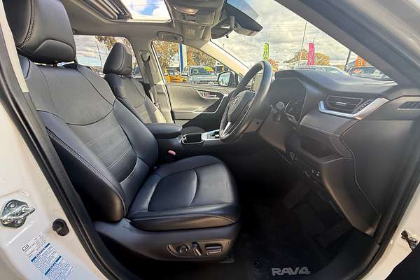 2022 Toyota RAV4 Cruiser AXAH54R