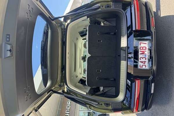 2024 Hyundai Santa Fe Hybrid Calligraphy MX5.V1