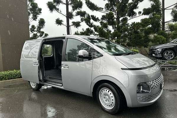 2023 Hyundai STARIA LOAD US4.V2