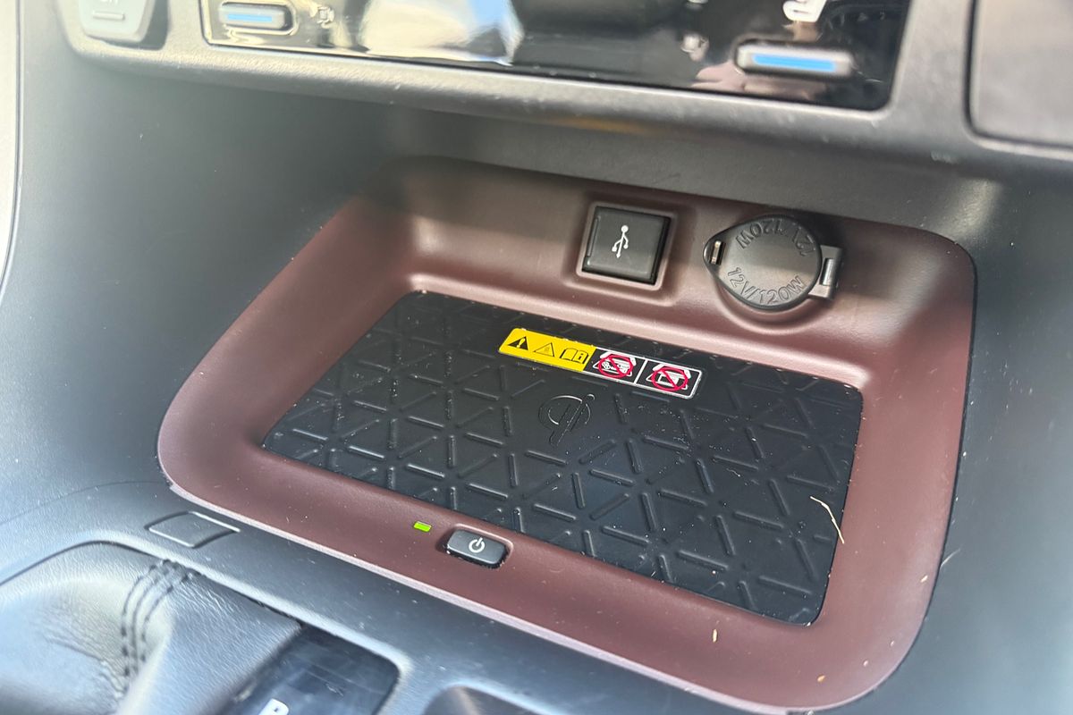 2022 Toyota RAV4 Cruiser AXAH54R