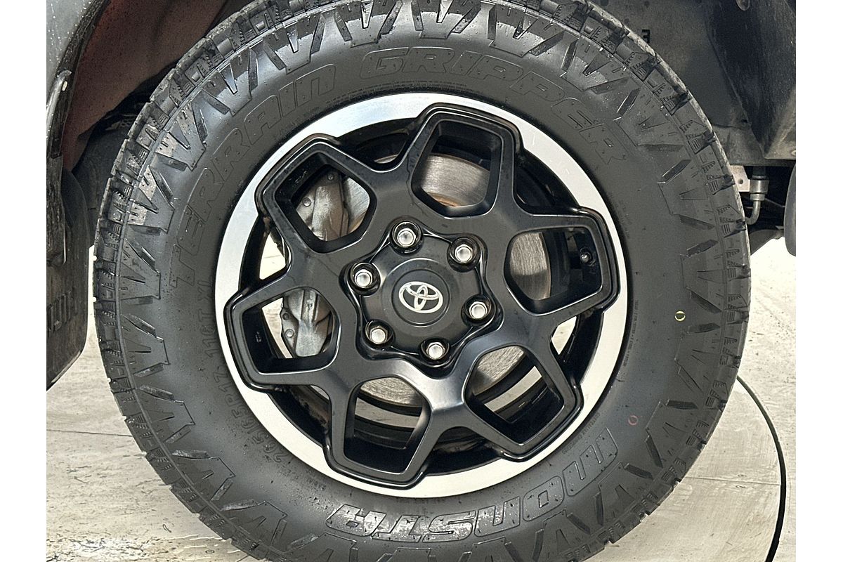 2018 Toyota Hilux Rugged X GUN126R 4X4