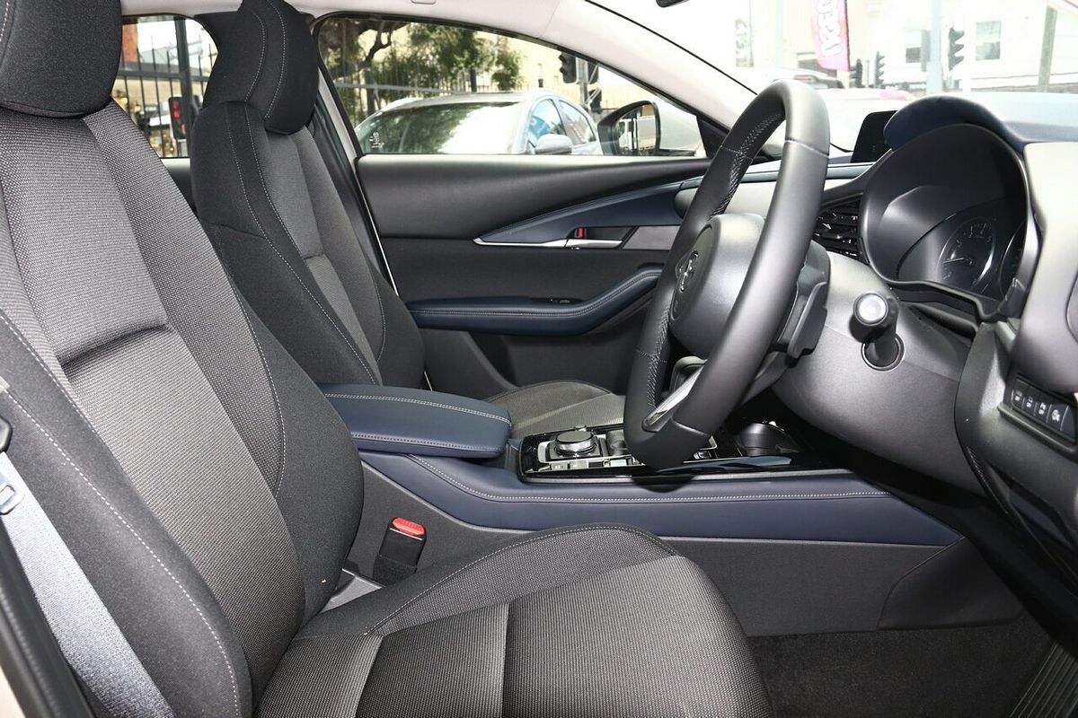2025 Mazda CX-30 G20 Evolve DM Series
