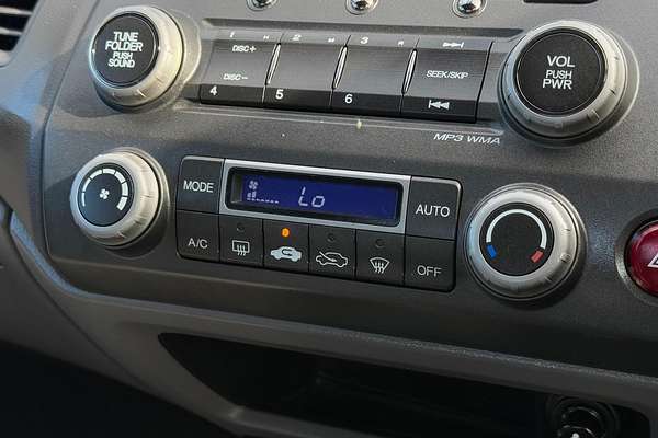 2007 Honda Civic VTi-L 8th Gen