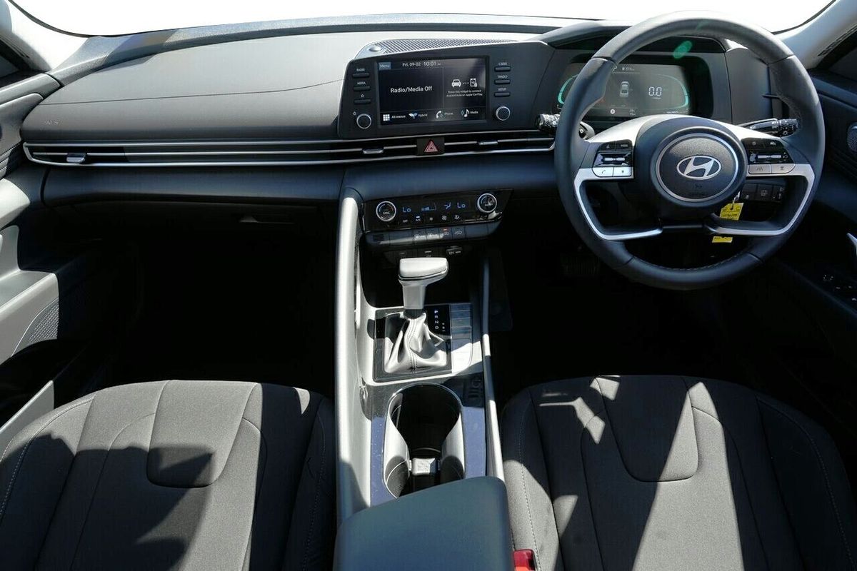 2024 Hyundai i30 Hybrid CN7.V2