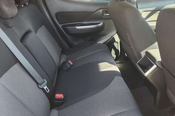 2018 Mitsubishi Triton GLS MR 4X4