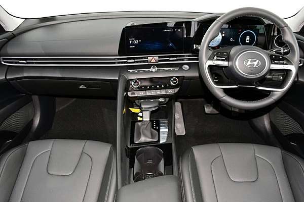 2024 Hyundai i30 Premium CN7.V2