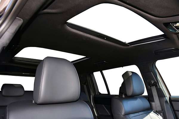 2024 Hyundai Santa Fe Hybrid Calligraphy MX5.V1