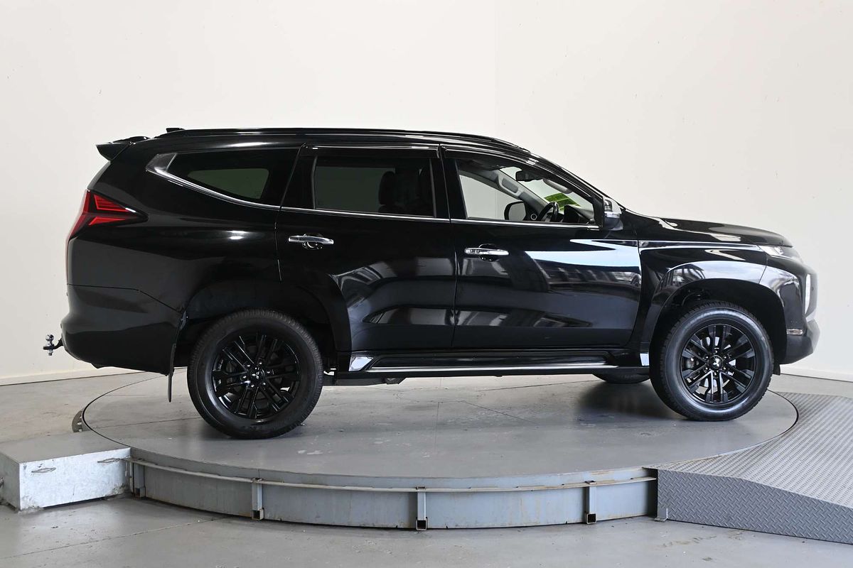 2022 Mitsubishi Pajero Sport GLS QF