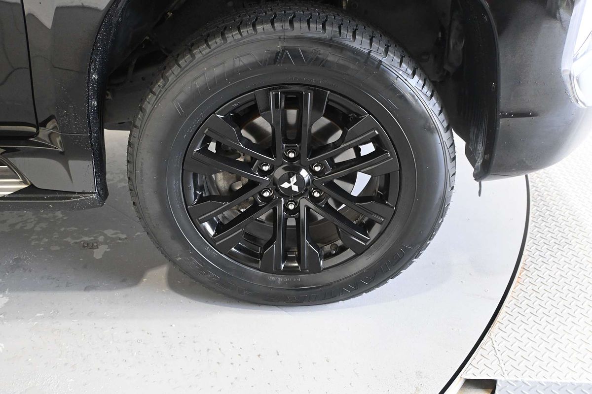 2022 Mitsubishi Pajero Sport GLS QF