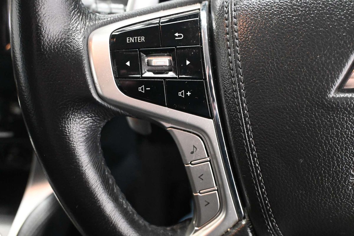 2022 Mitsubishi Pajero Sport GLS QF