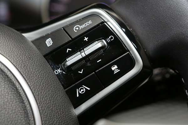 2022 Kia Carnival Si KA4