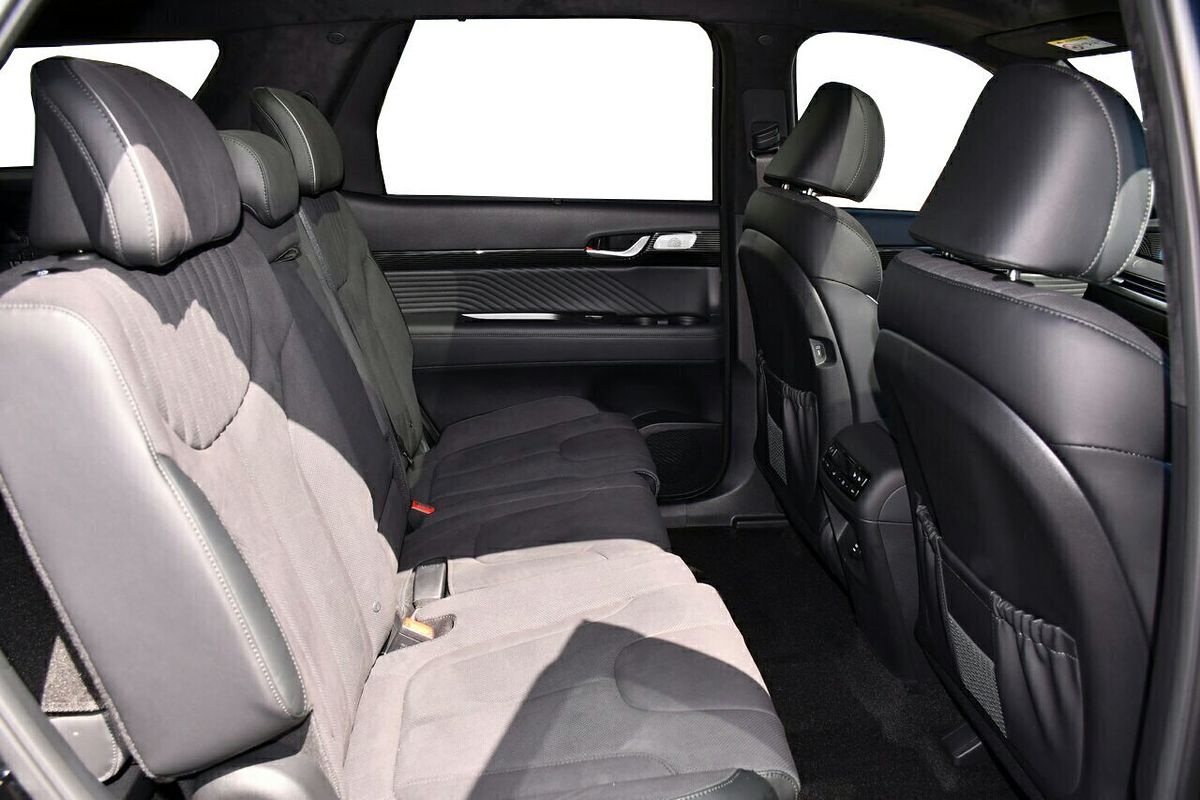 2024 Hyundai Palisade Calligraphy Black Ink LX2.V5