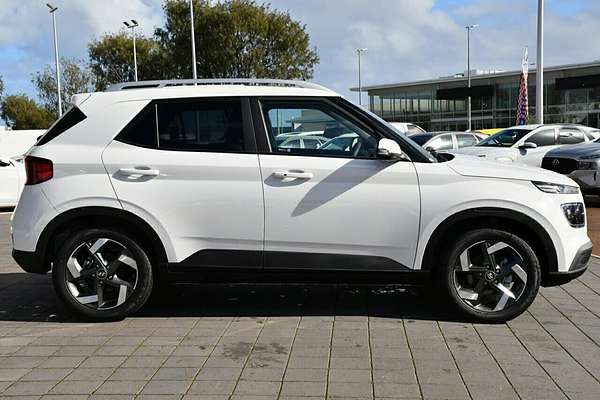 2025 Hyundai Venue Elite QX.V5