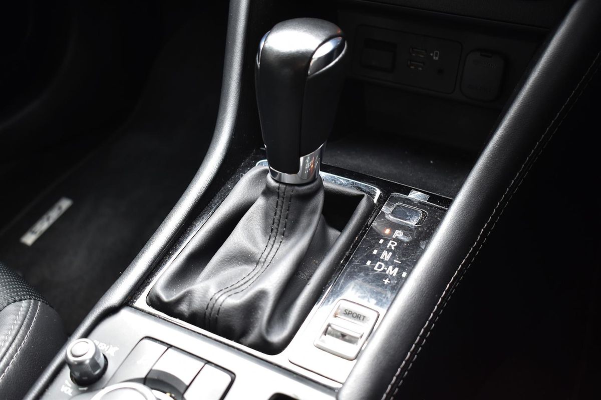 2023 Mazda CX-3 sTouring DK