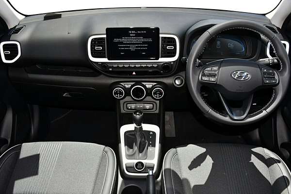 2024 Hyundai Venue Elite QX.V5