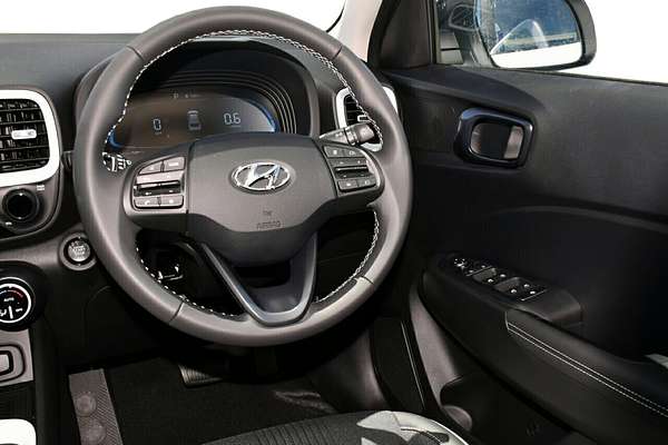 2024 Hyundai Venue Elite QX.V5