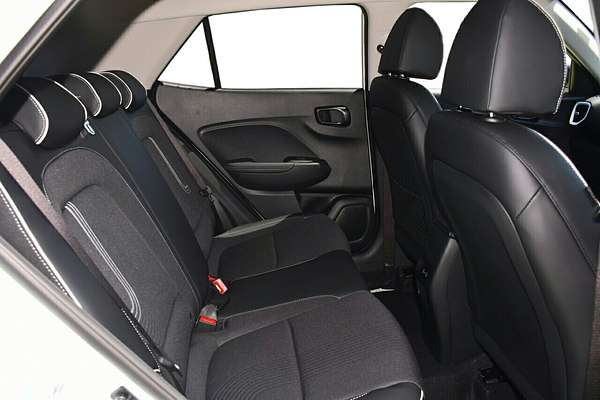 2024 Hyundai Venue Elite QX.V5