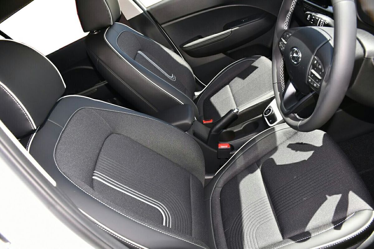2024 Hyundai Venue Elite QX.V5