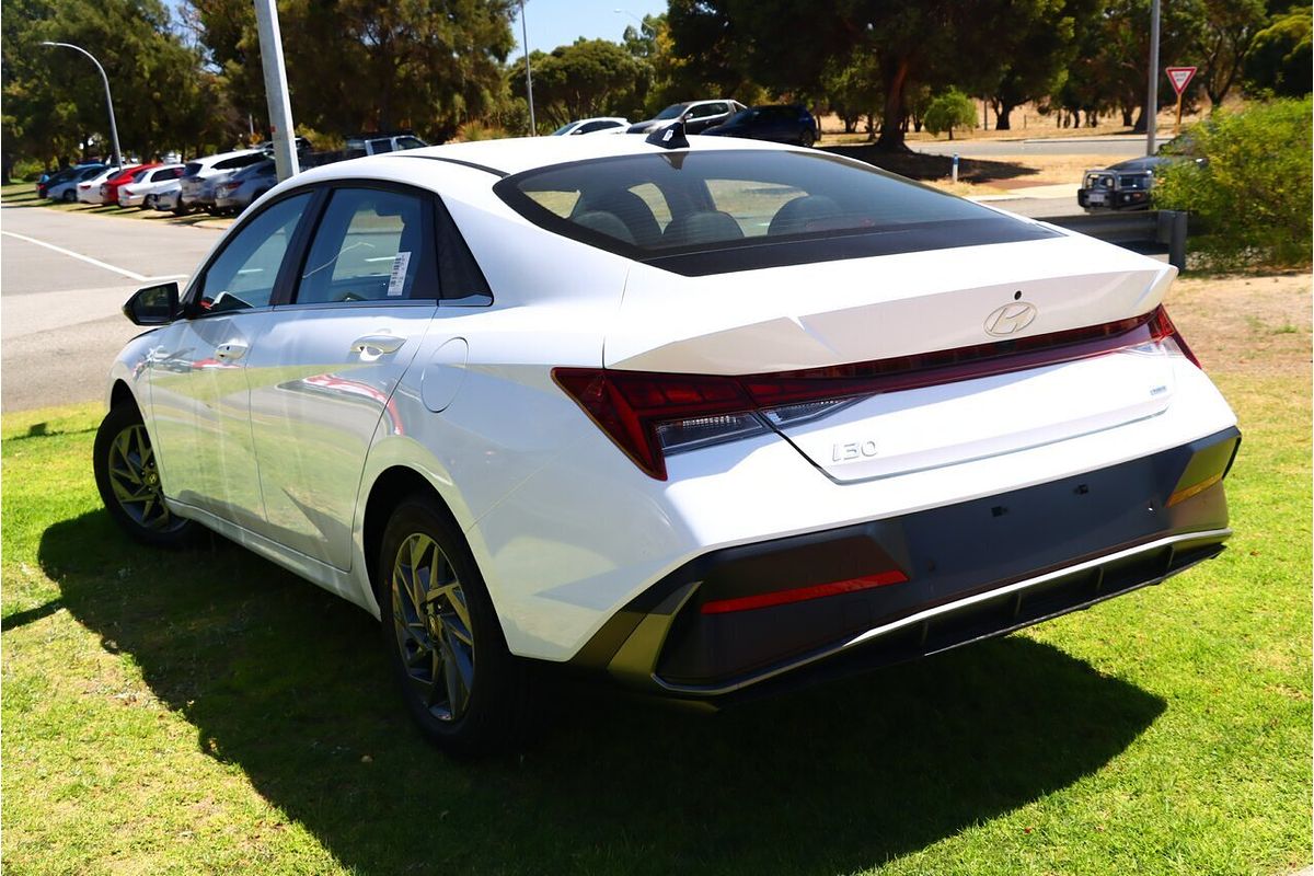 2024 Hyundai i30 Elite Hybrid CN7.V2