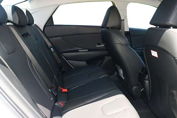 2024 Hyundai i30 Elite Hybrid CN7.V2