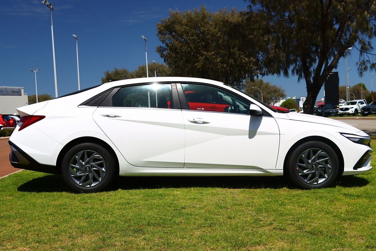 2024 Hyundai i30 Elite Hybrid CN7.V2