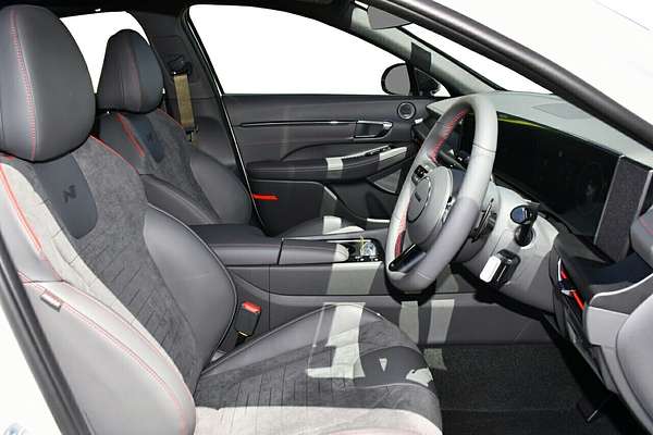 2025 Hyundai Sonata N Line DN8.V4
