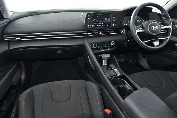 2025 Hyundai i30 Hybrid CN7.V2
