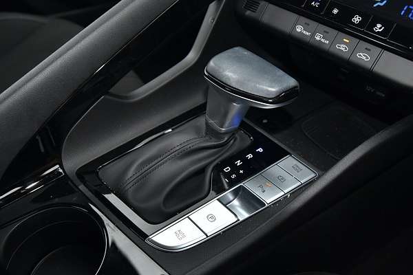 2025 Hyundai i30 Hybrid CN7.V2