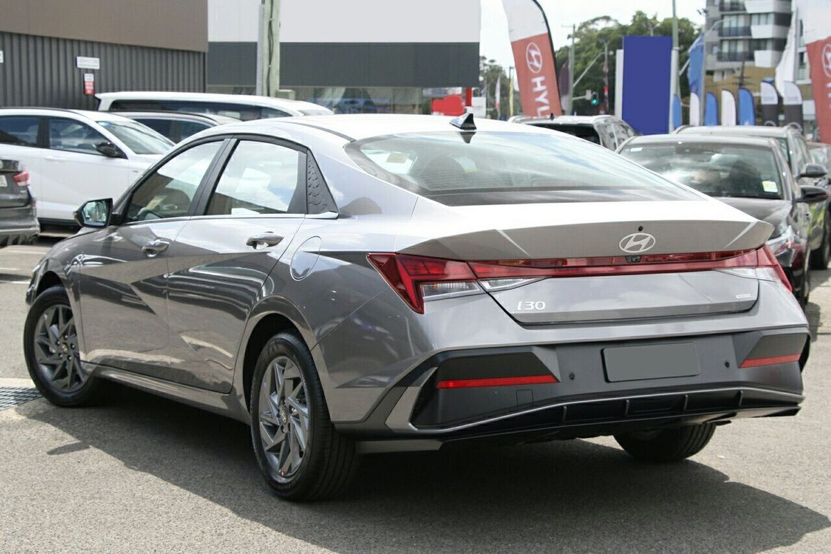 2025 Hyundai i30 Elite Hybrid CN7.V2
